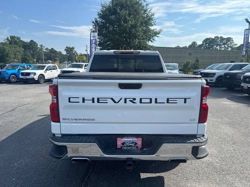 Used 2020 Chevrolet Silverado 1500 LT w/ All-Star Edition AWD/4WD image 4