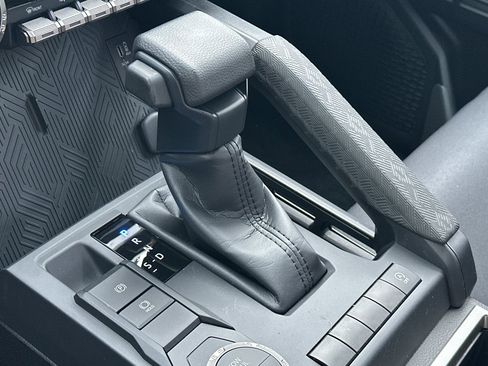 New 2025 Toyota Tacoma SR5 image 18