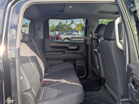 Certified 2023 Chevrolet Silverado 1500 LT image 12