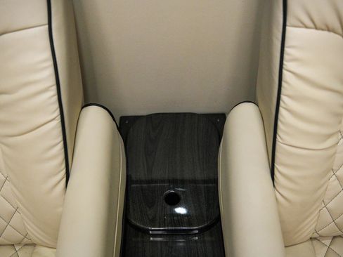 Used 2020 Mercedes-Benz Sprinter 3500 image 58