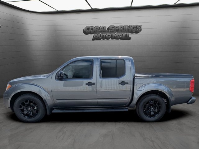 Used 2020 Nissan Frontier SV w/ Midnight Edition Floor Mats RWD image 4