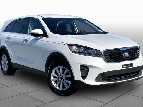 Used 2020 Kia Sorento L FWD image 3