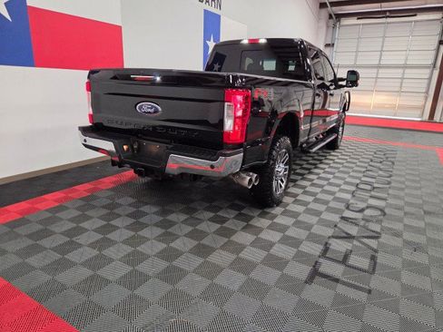 Used 2018 Ford F250 Lariat w/ Lariat Value Package AWD/4WD image 25