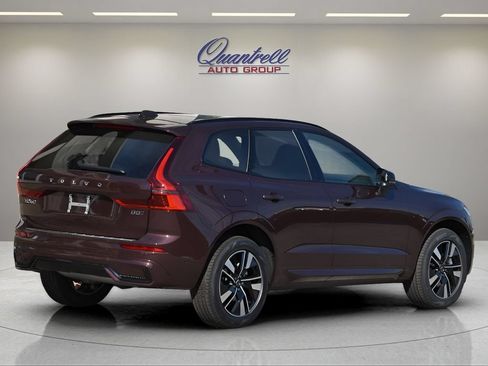 Certified 2026 Volvo XC60 B5 Plus w/ Protection Package Premier AWD/4WD image 4