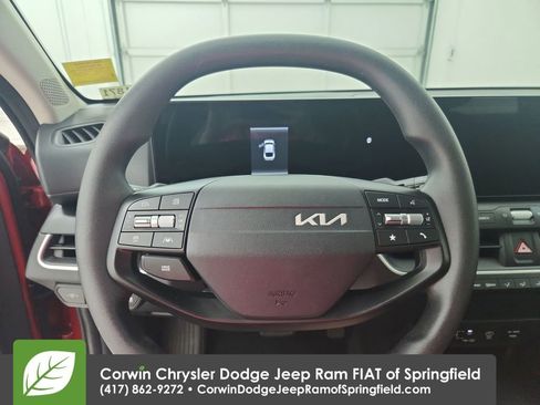 Used 2025 Kia K4 FWD image 21