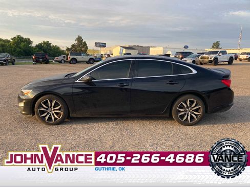 Used 2020 Chevrolet Malibu RS FWD image 2