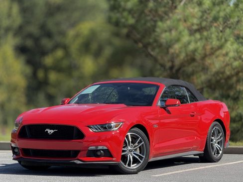 Used 2015 Ford Mustang GT Premium image 7