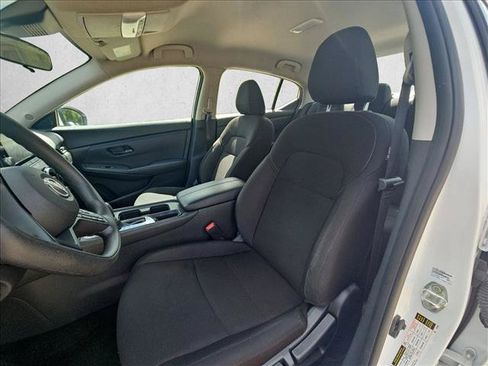 Used 2025 Nissan Sentra S FWD image 14