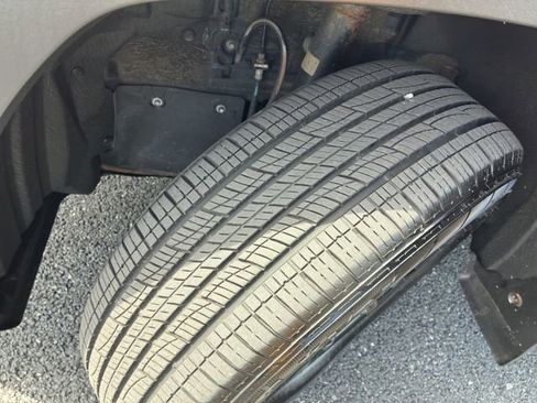 Used 2021 Toyota RAV4 LE w/ Carpet Mat Package (TMS) AWD/4WD image 23