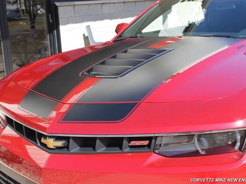 Used 2015 Chevrolet Camaro SS w/ RS Package RWD image 12