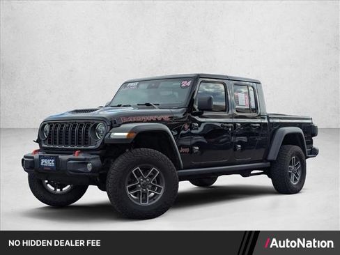 Used 2024 Jeep Gladiator Mojave w/ Technology Group AWD/4WD image 1