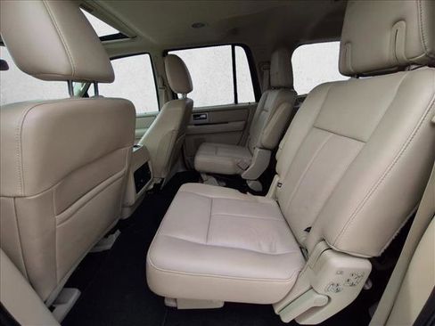 Used 2017 Ford Expedition EL Limited w/ Equipment Group 301A image 17