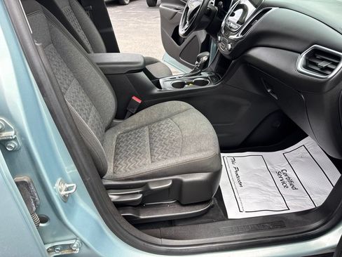 Used 2022 Chevrolet Equinox LT AWD/4WD image 19