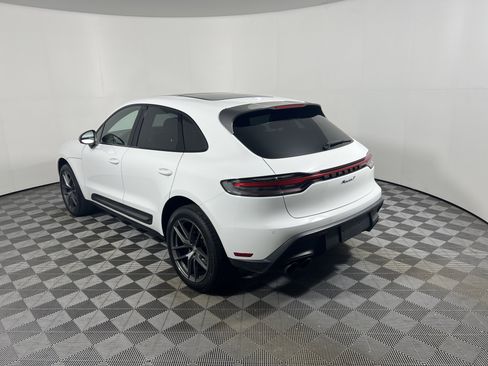 Certified 2024 Porsche Macan Turbo AWD/4WD image 3