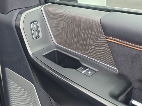 Used 2024 Ford F350 Platinum image 25