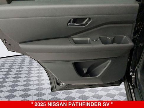 Certified 2025 Nissan Pathfinder SV AWD/4WD image 25
