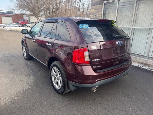 Used 2011 Ford Edge SEL image 3