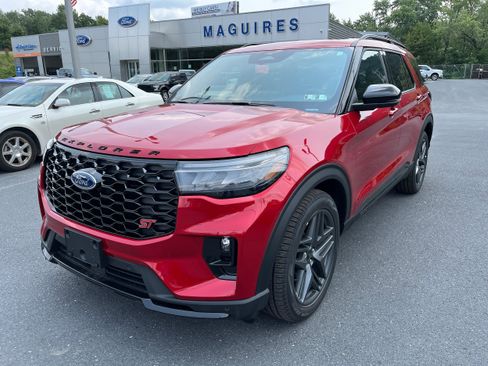 New 2026 Ford Explorer ST w/ Sun And Sound Package AWD/4WD image 4