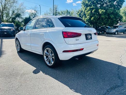 Used 2018 Audi Q3 2.0T Premium w/ Convenience Package FWD image 5