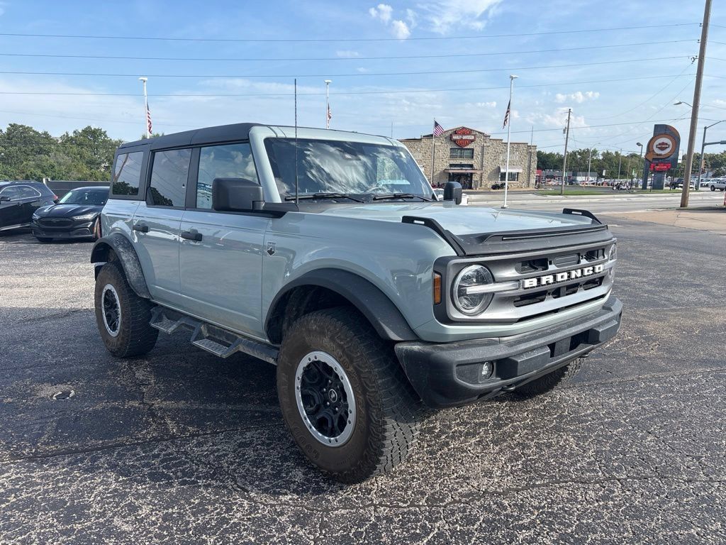 Used 2022 Ford Bronco Big Bend w/ Sasquatch Package AWD/4WD image 1