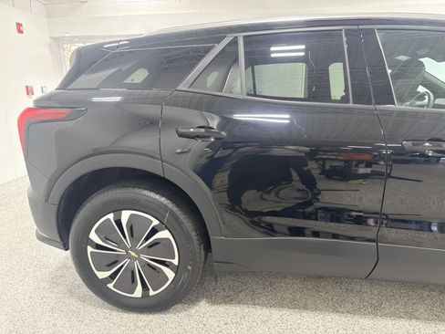 Used 2024 Chevrolet Blazer EV LT image 9