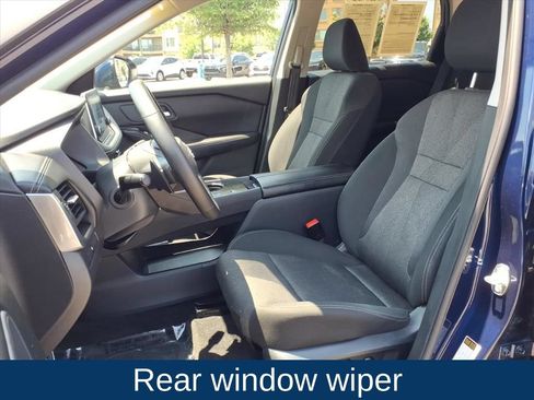 Used 2025 Nissan Rogue SV FWD image 19