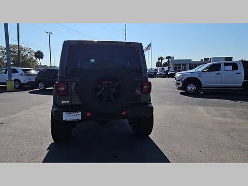New 2025 Jeep Wrangler Unlimited Sahara w/ Technology Group AWD/4WD image 28