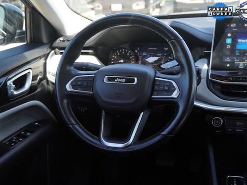 Certified 2022 Jeep Compass Limited image 14