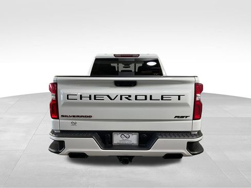 Used 2024 Chevrolet Silverado 1500 RST w/ Redline Edition AWD/4WD image 8