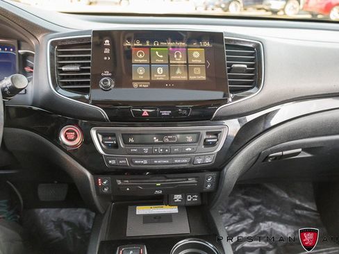 Used 2022 Honda Pilot Elite image 32