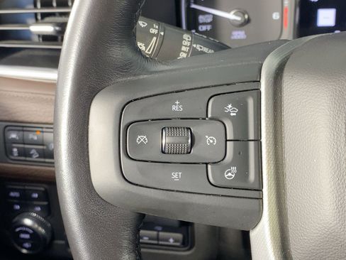 Used 2021 GMC Yukon Denali w/ Denali Premium Package image 14