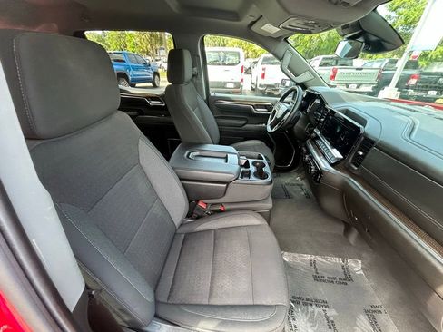 Used 2025 Chevrolet Silverado 1500 LT RWD image 21