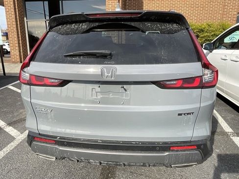 Certified 2025 Honda CR-V Sport-L image 4