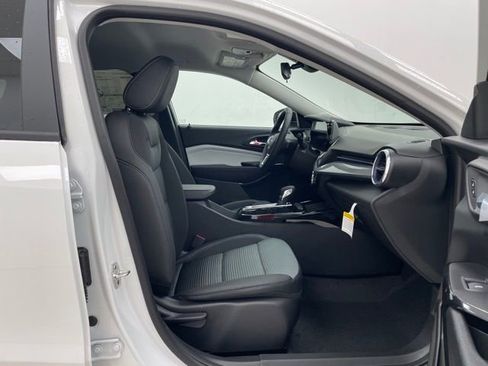 New 2026 Chevrolet Trax LT FWD image 14