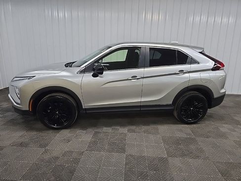 Used 2024 Mitsubishi Eclipse Cross LE AWD/4WD image 5