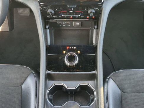 Certified 2024 Jeep Grand Cherokee L Laredo image 23