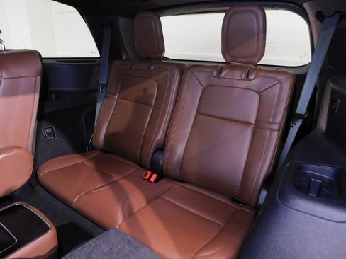 Used 2025 Lincoln Aviator Reserve w/ Equipment Group 201A image 84