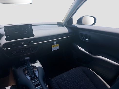 New 2027 Honda HR-V LX image 18