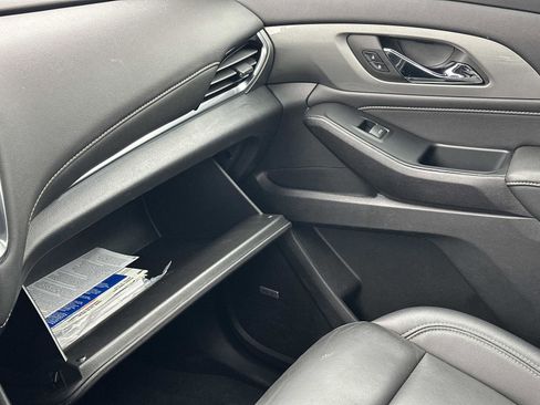 Certified 2023 Chevrolet Traverse LT w/ LT Premium Package image 34