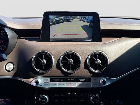 Used 2020 Kia Stinger GT image 13