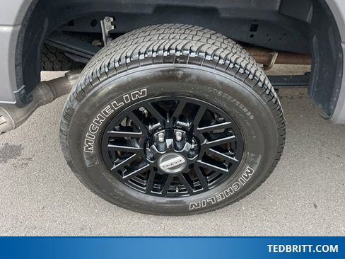 Used 2021 Ford F250 Lariat image 11