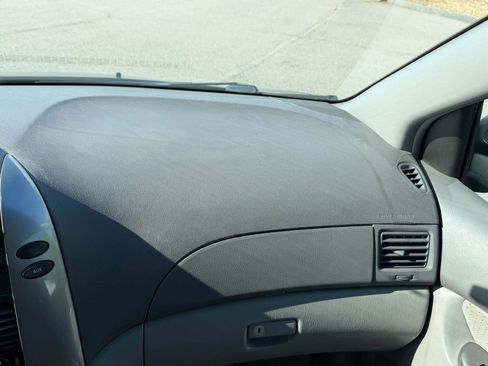 Used 2008 Toyota Sienna LE image 28