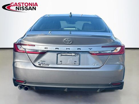 Used 2025 Toyota Camry SE w/ Convenience Package AWD/4WD image 7
