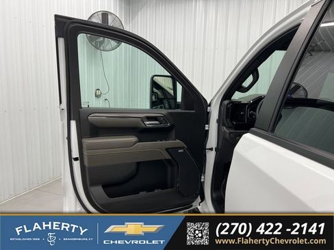 Used 2024 Chevrolet Silverado 1500 ZR2 w/ ZR2 Bison Edition AWD/4WD image 8