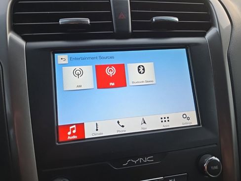 Used 2019 Ford Fusion S image 26