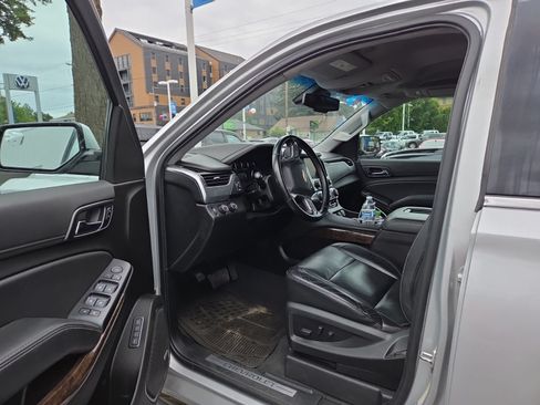 Used 2019 Chevrolet Tahoe LT AWD/4WD image 8