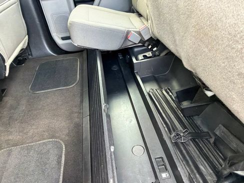 Used 2018 Ford F250 XLT AWD/4WD image 13