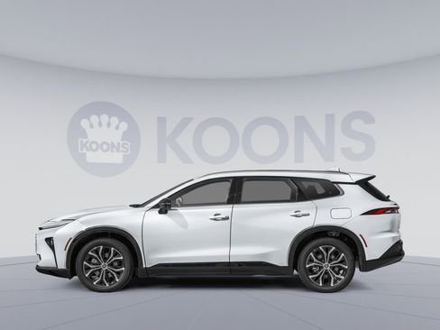 New 2026 Toyota Crown Signia image 4