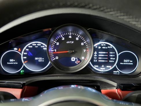 Certified 2021 Porsche Cayenne GTS AWD/4WD image 24
