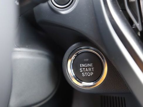 Used 2025 Subaru Forester Premium image 23